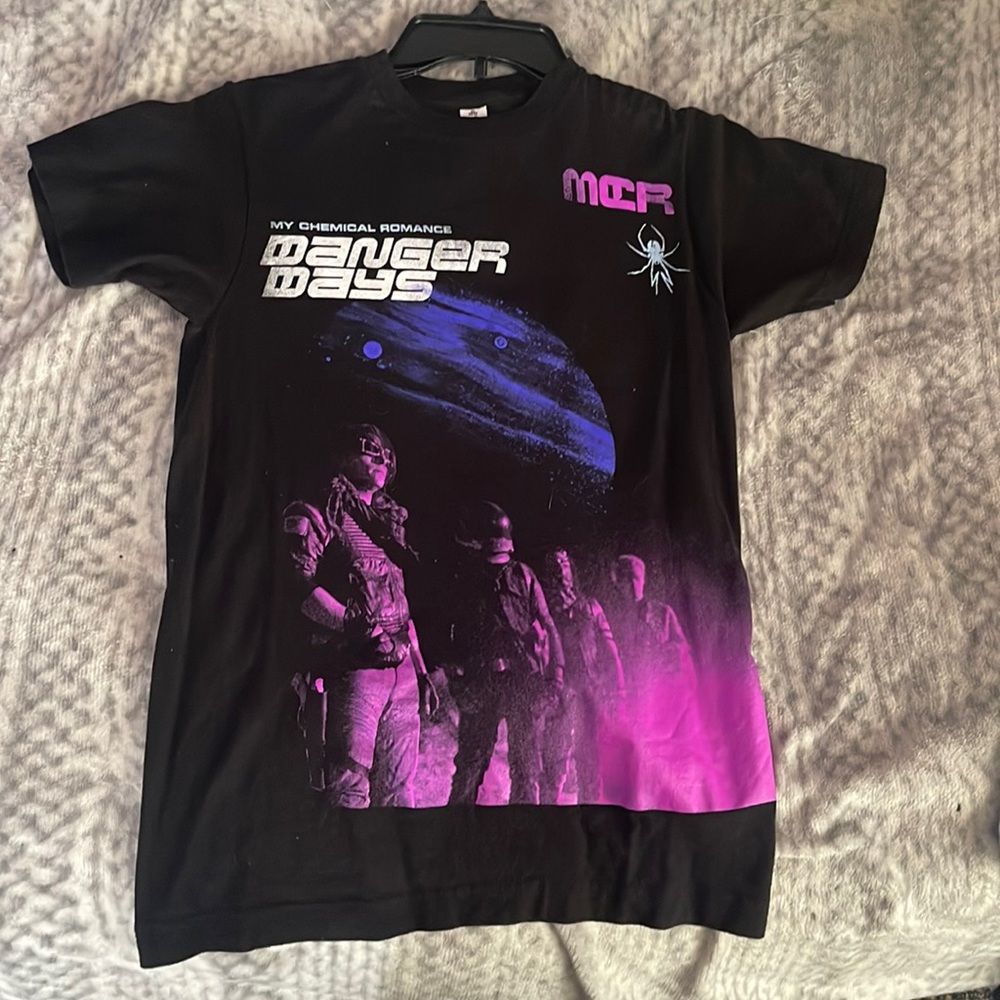 Graphic Tee